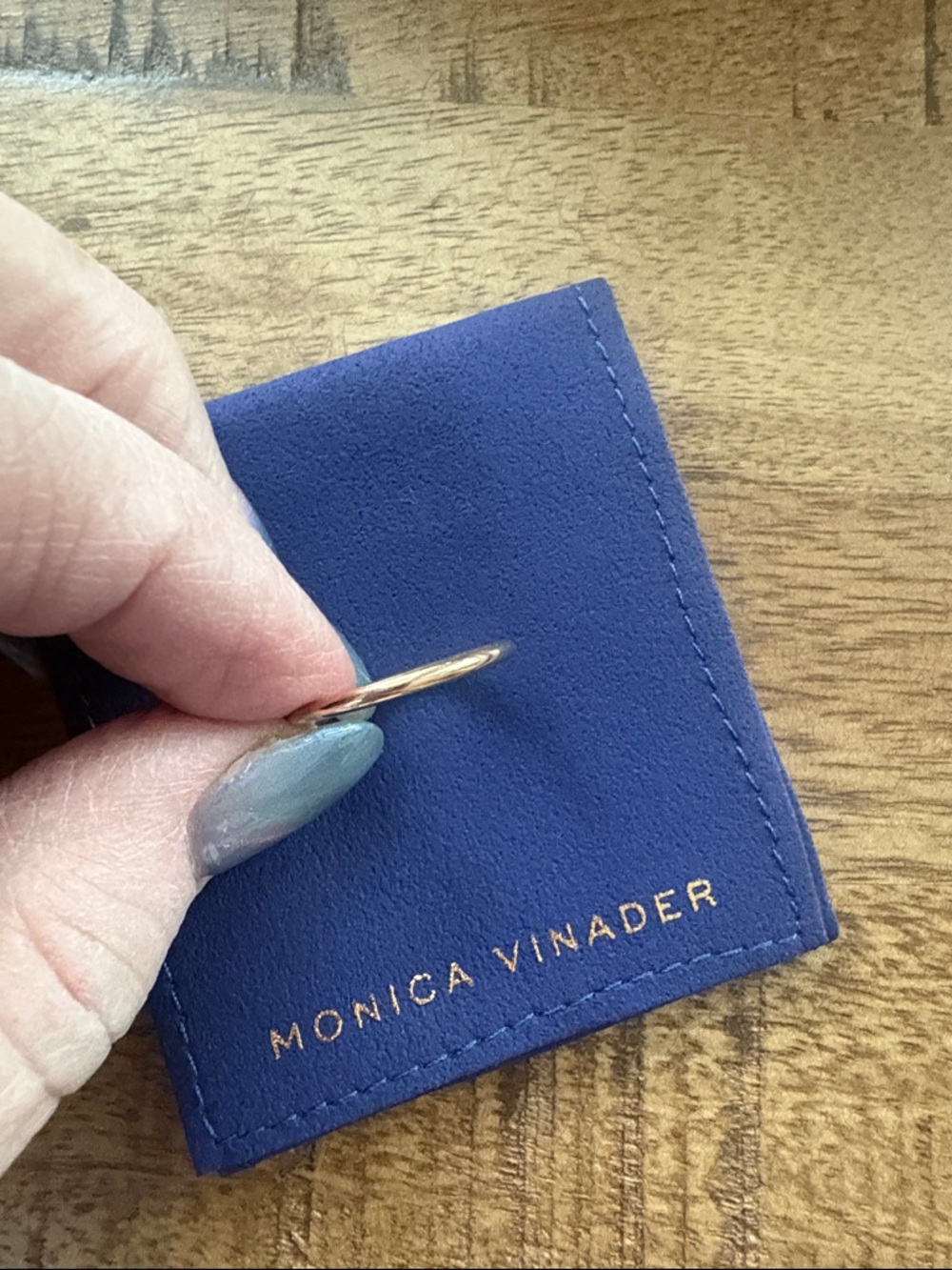 MONICA VINADER Gold Ring with Blue Raw Gem - Picture 4 of 5